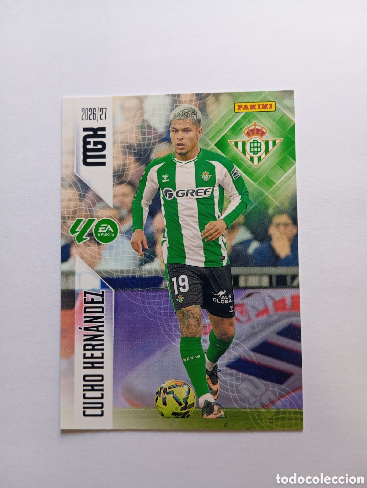 Cartes &agrave; collectionner de Football: 107 CUCHO HERNANDEZ PANINI MEGACRACKS 26 27