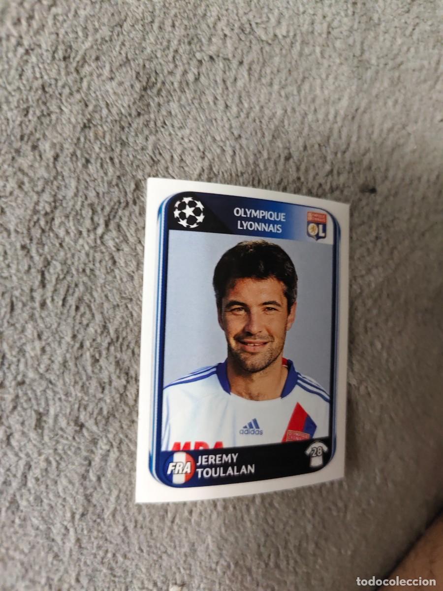 Football Stickers: 82 CHAMPIONS LEAGUE 10 11 PANINI JEREMY TOULALAN OLYMPIQUE LYONNAIS LYON 2010 2011 UCL AAS
