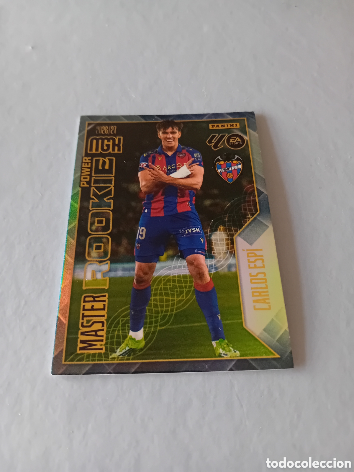 Figurine di Calcio: CARLOS ESPI MASTER ROOKIE POWER P 408 LEVANTE REAL MADRID 26 27 2026 2027 MEGACRACKS PANINI