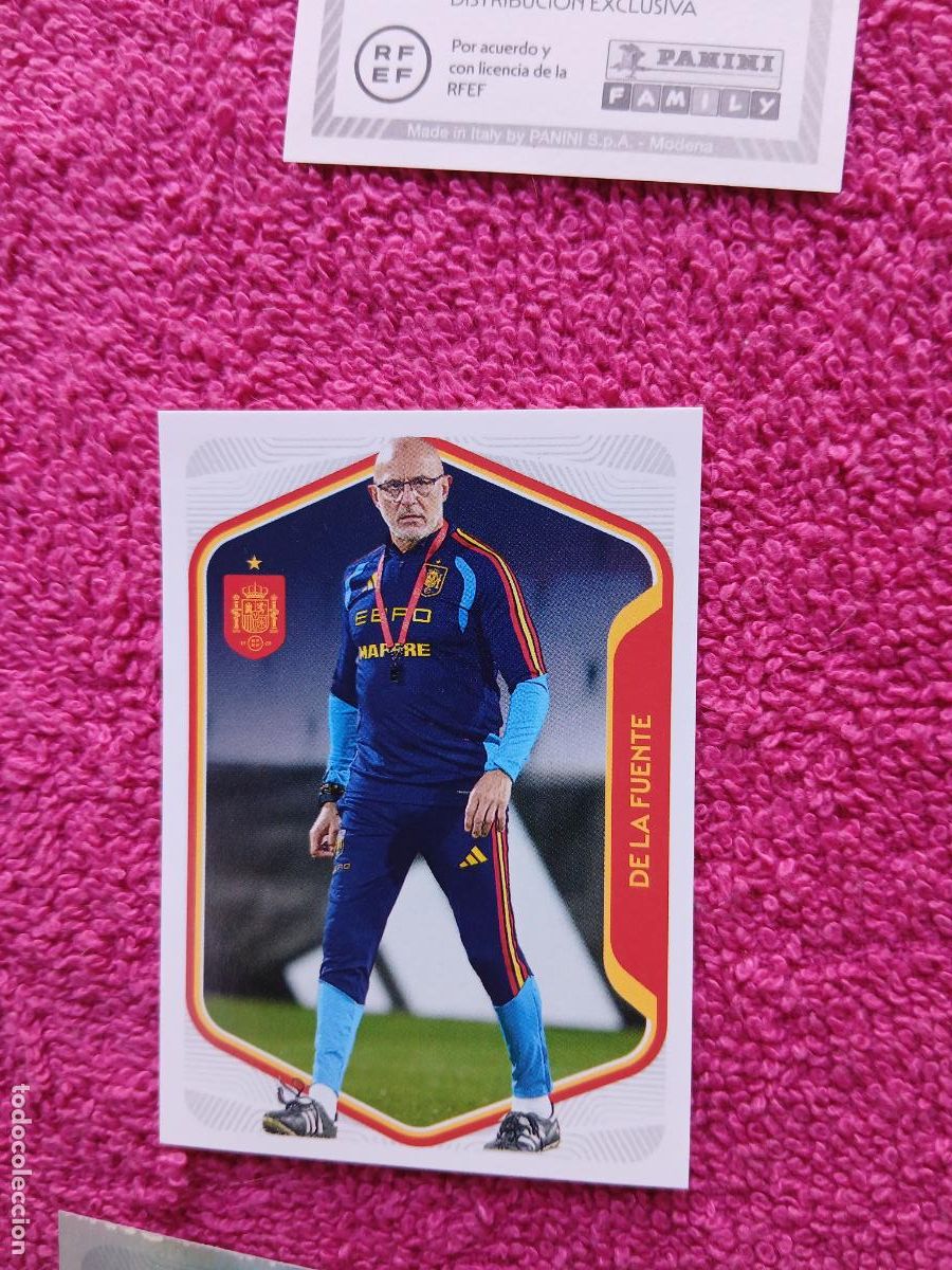 Fu&szlig;ball-Sticker: espa&ntilde;a 2026 8 de la fuente selecci&oacute;n espa&ntilde;ola panini carrefour family mundial de futbol