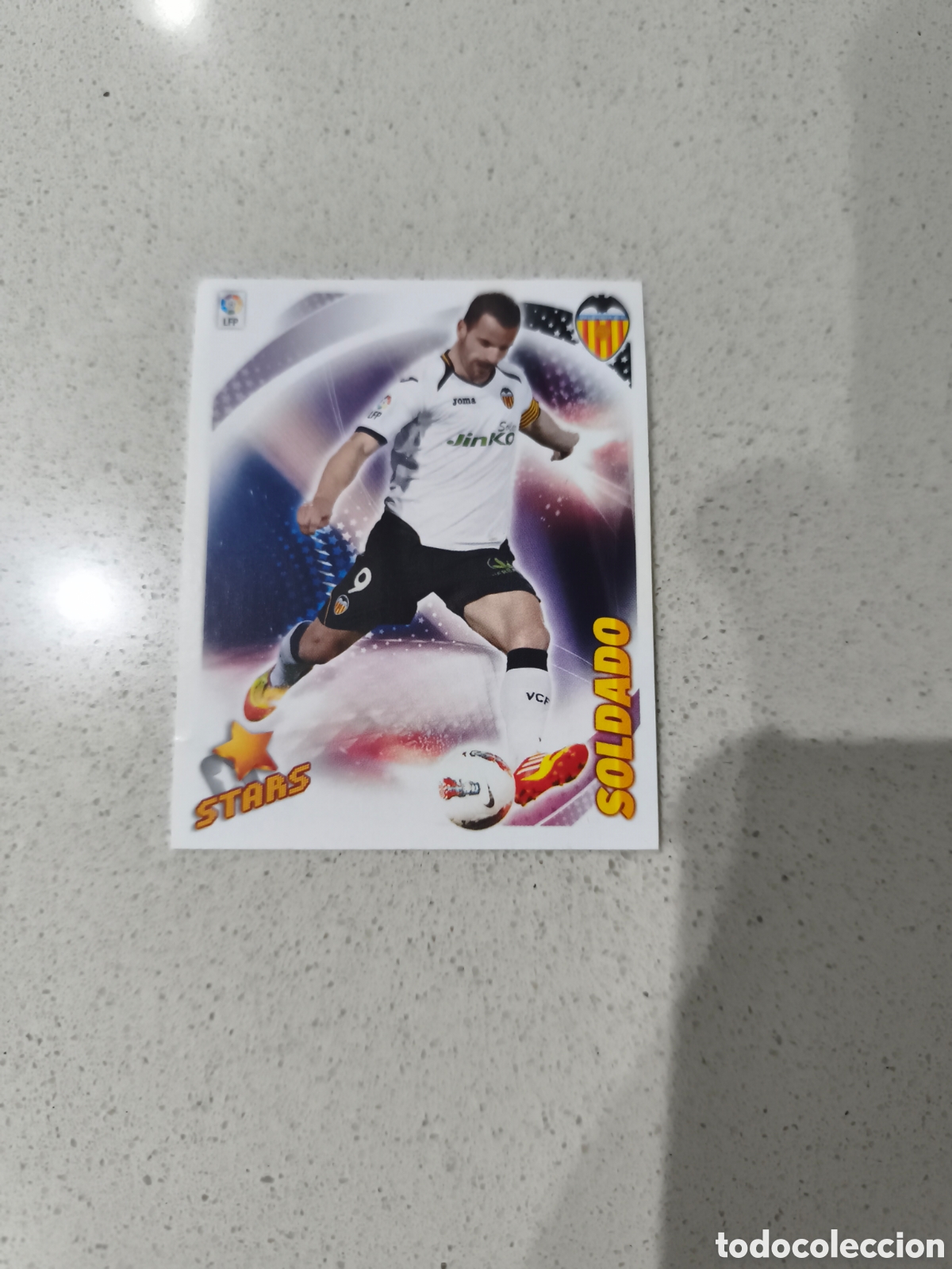 Cromos de f&uacute;tbol: CROMO SOLDADO VALENCIA CF SERIE STARS LIGA ESTE 12/13. PANINI.