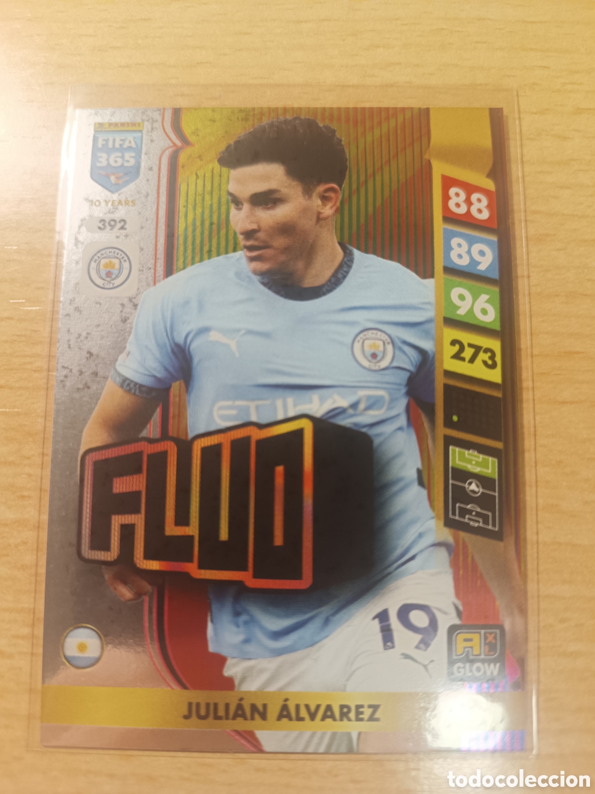 Cromos de f&uacute;tbol: 392 JULI&Aacute;N &Aacute;LVAREZ FLUO MANCHESTER CITY FIFA 365 2024 2025 PANINI 24 25