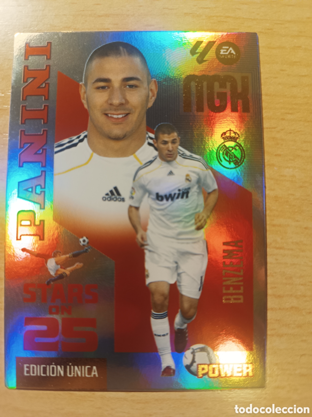 Cromos de f&uacute;tbol: KARIM BENZEMA REAL MADRID STARS ON 25 POWER MEGACRACKS EDICI&Oacute;N UNICA 2026 2027 PANINI 26 27