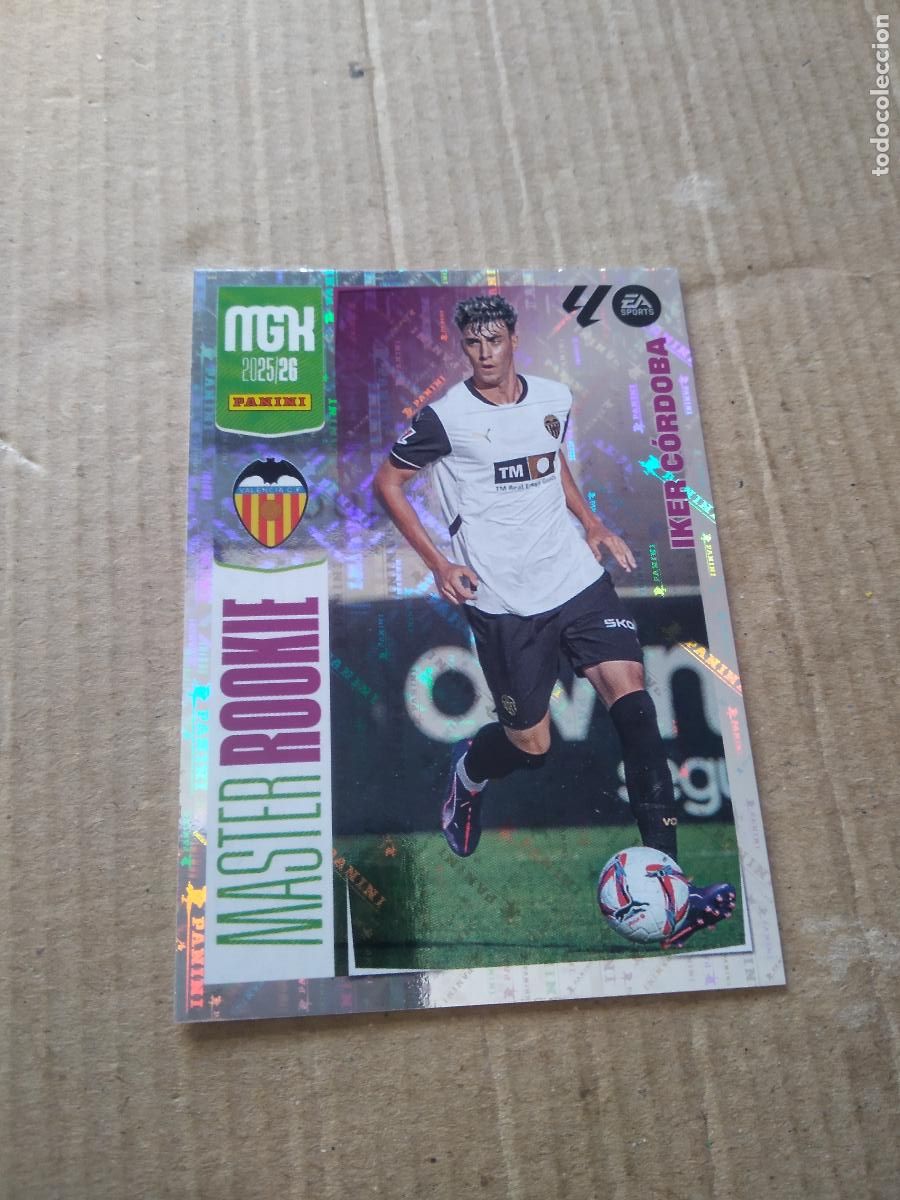 Cromos de f&uacute;tbol: 414 IKER CORDOBA VALENCIA CROMO FUTBOL PANINI LIGA MGKS 25-26 MEGACRACKS 2025-2026