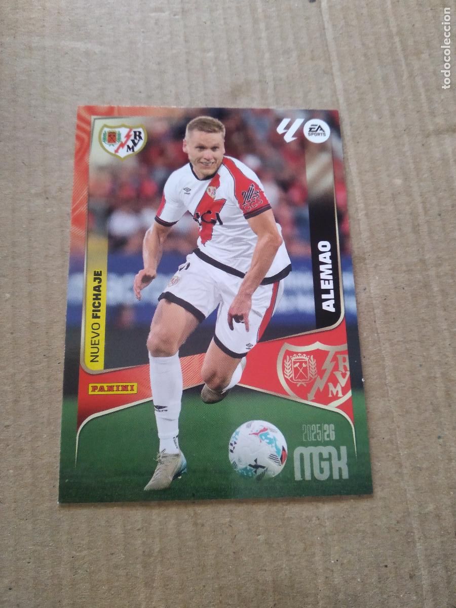 Cromos de f&uacute;tbol: 494 ALEMAO RAYO VALLECANO NUEVO FICHAJE CROMO FUTBOL PANINI LIGA MGKS 25-26 MEGACRACKS 2025-2026