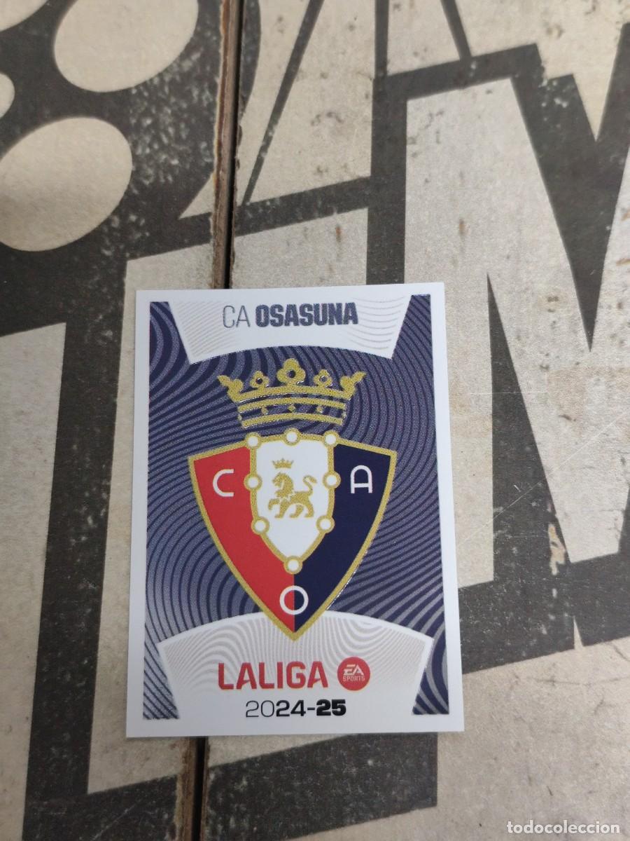 Cromos de f&uacute;tbol: Escudo N&deg; 1 Osasuna Liga Este 24/25 sin pegar