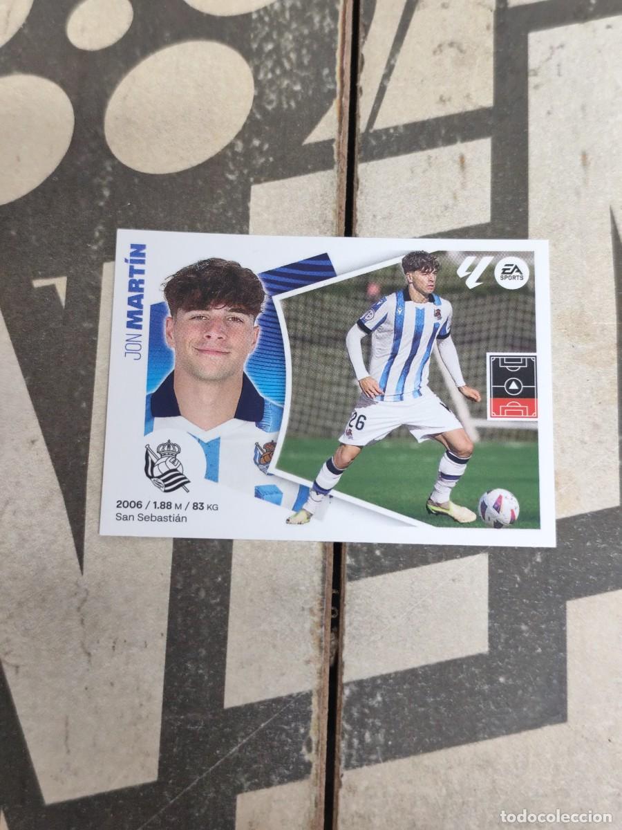Cromos de f&uacute;tbol: Mart&iacute;n N&deg; 8 Bis Coloca Real Sociedad Liga Este 24/25 sin pegar