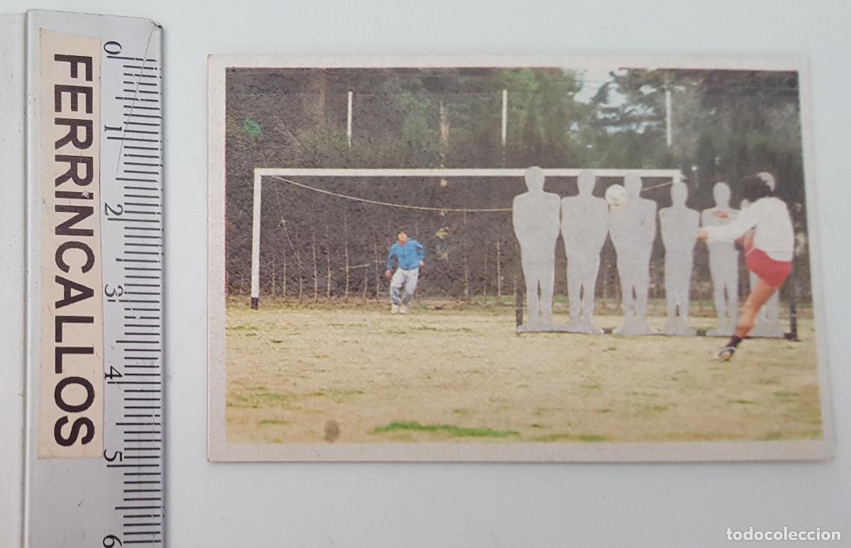 Fu&szlig;ball-Sticker: DIEGO ARMANDO MARADONA, MIS LANZAMIENTOS 74, CROMO ESPORT SA, LIGA 1&ordf; DIVISI&Oacute;N 1984 85, SIN PEGAR