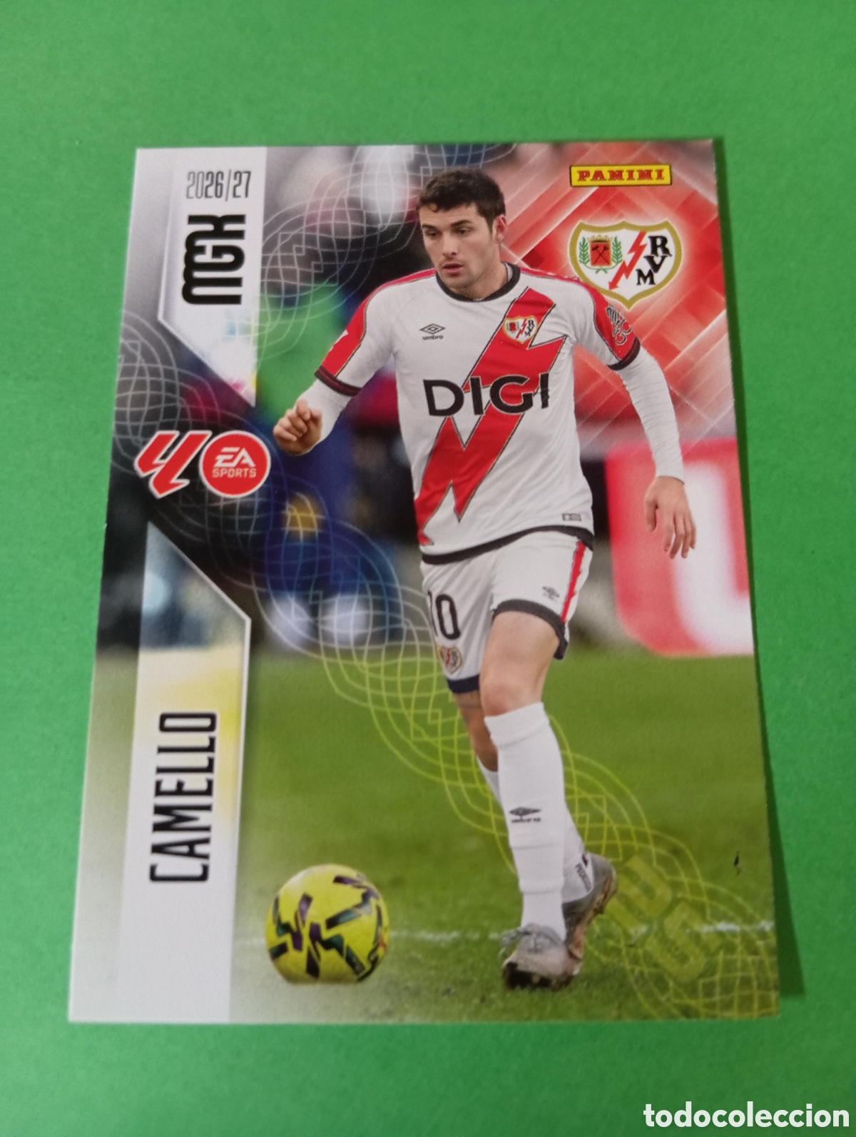 Football Stickers: Camello Rayo Vallecano n&deg;305 / PANINI MEGACRACKS 2026/2027
