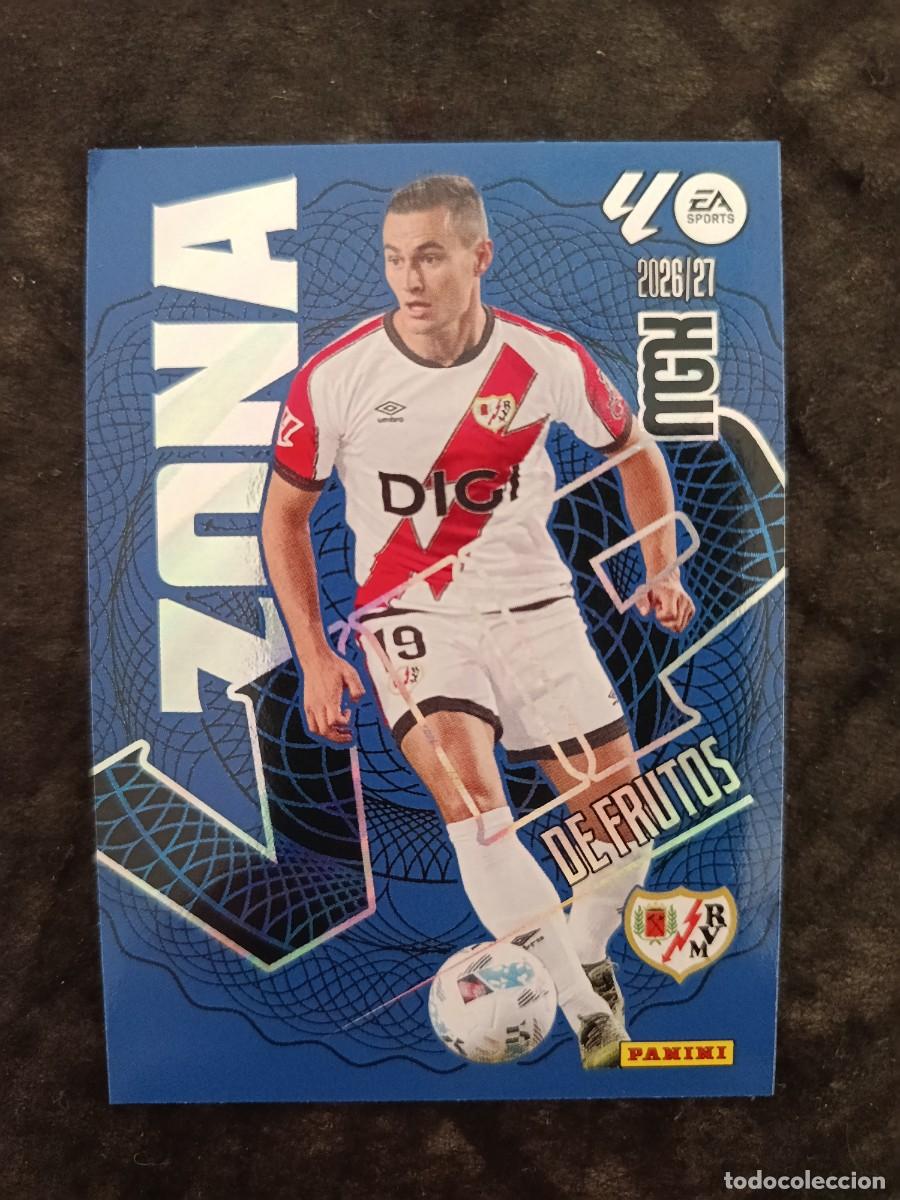 Cromos de f&uacute;tbol: MGK 2026/27 MEGACRACKS PANINI. #392 DE FRUTOS &rdquo;ZONA VIP&rdquo; RAYO VALLECANO.
