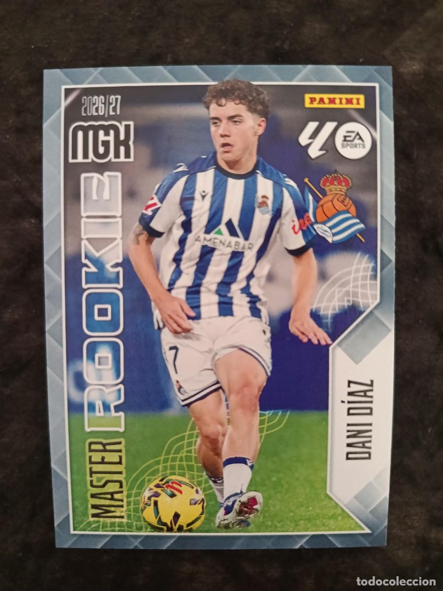 Figurine di Calcio: MGK 2026/27 MEGACRACKS PANINI. #411 DANI D&Iacute;AZ &rdquo;MASTER ROOKIE&rdquo;. R.SOCIEDAD.