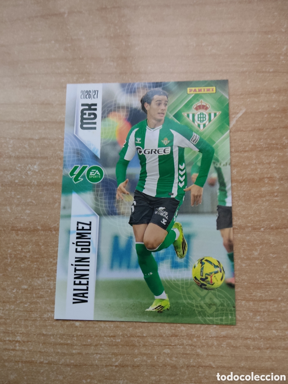 Figurine di Calcio: 98 VALENTIN GOMEZ REAL BETIS MEGACRACKS 2026 2027