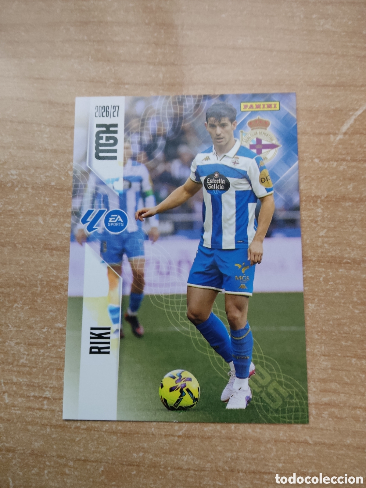 Figurine di Calcio: 137 RIKI DEPORTIVO CORU&Ntilde;A MEGACRACKS 2026 2027