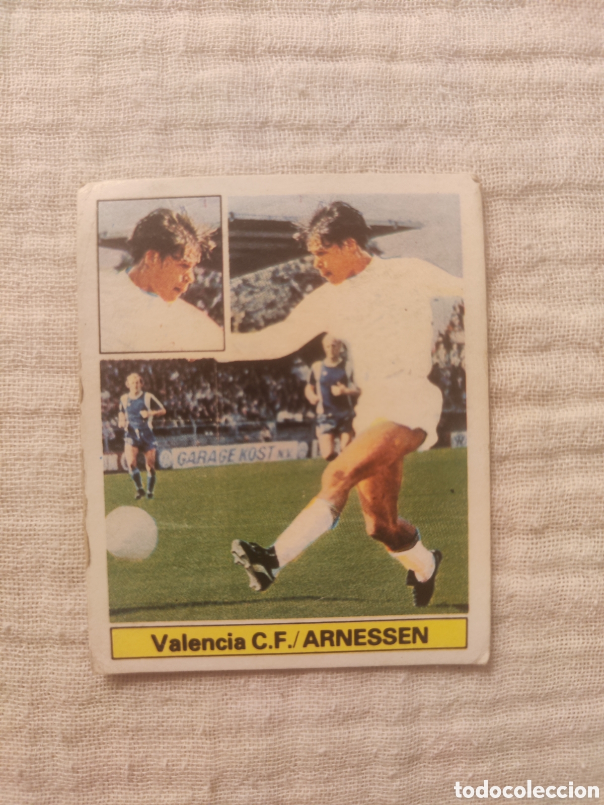 Cromos de f&uacute;tbol: Este 81 82 sin pegar &uacute;ltimos fichajes 9 Valencia Arnessen versi&oacute;n foto peque&ntilde;a de lado