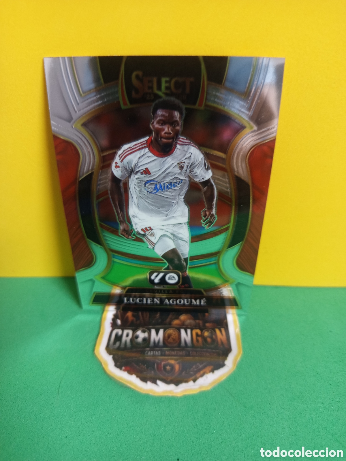 Cartes &agrave; collectionner de Football: ❇️ CROMO ⚽ AGOUM&Eacute; SELECT LA LIG 2025 2026 25 26 - SEVILLA ❇️