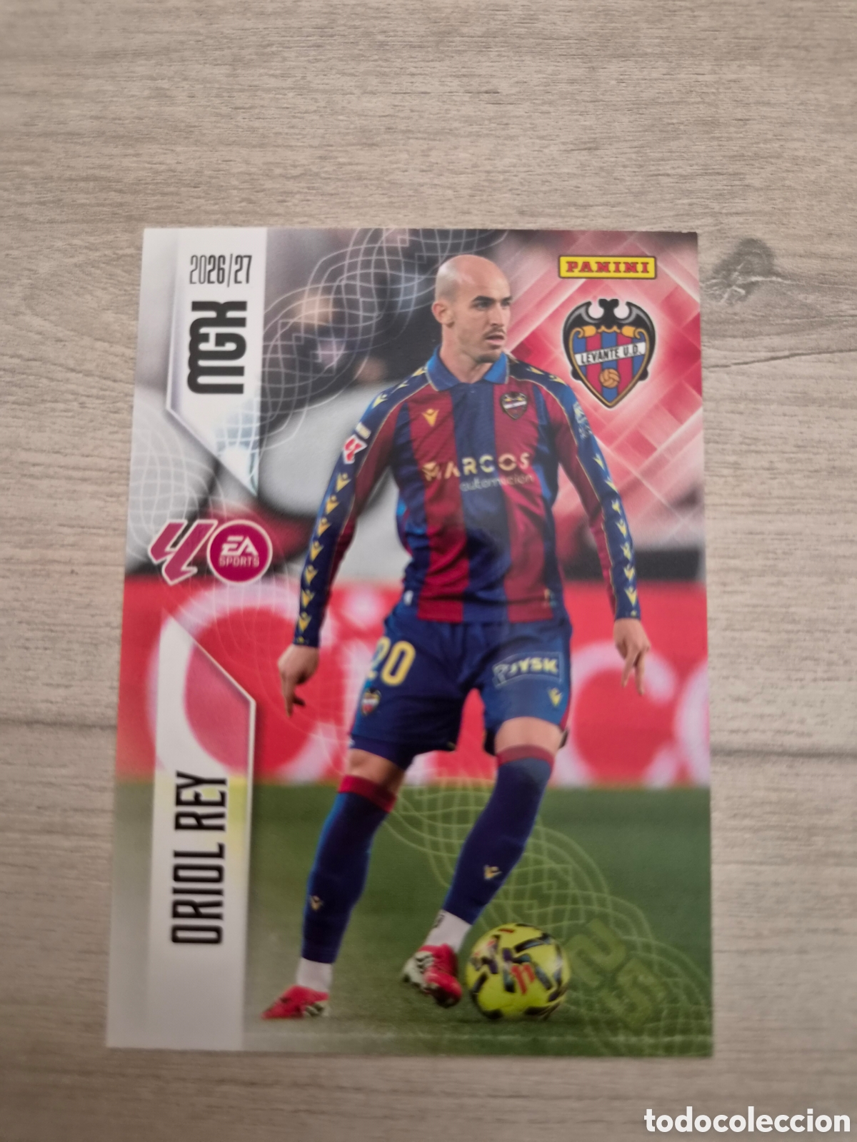 Figurine di Calcio: N&deg;207 Levante Oriol Rey Megacracks 26/27
