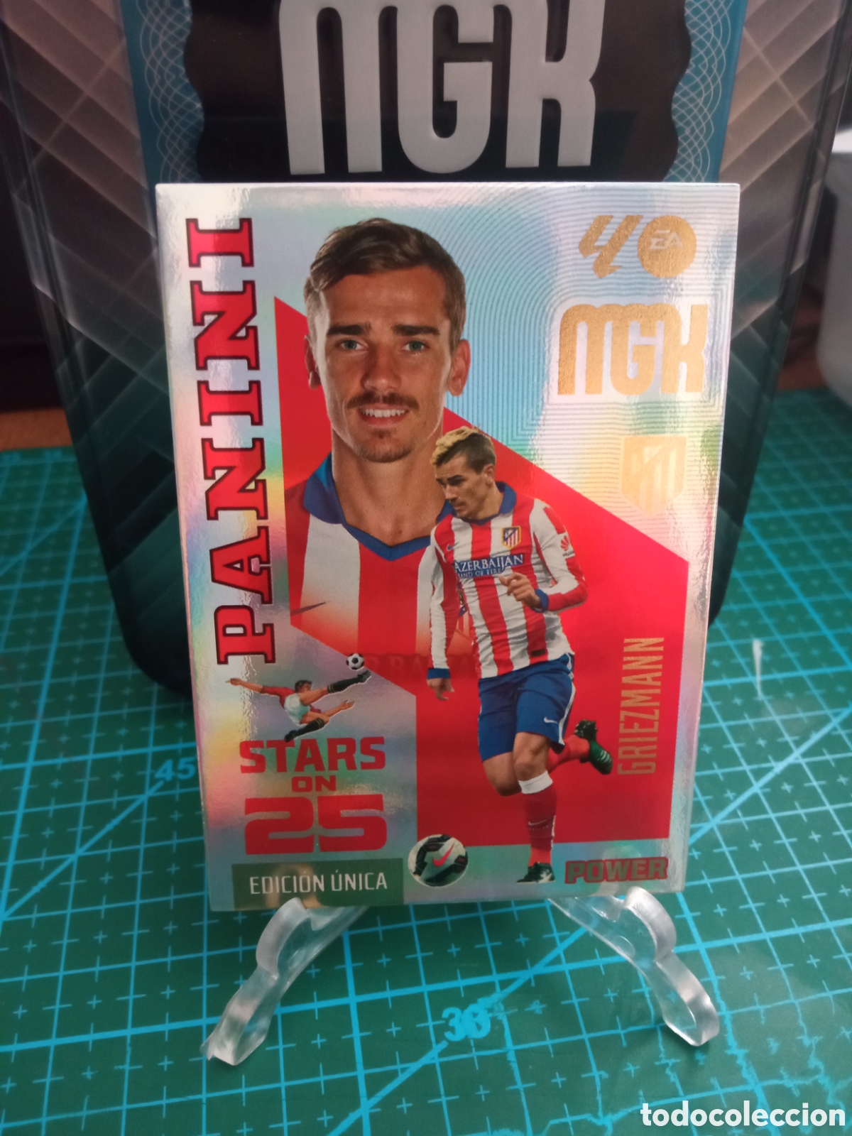 Cromos de f&uacute;tbol: Griezmann Atl&eacute;tico de Madrid Stars on 25 Power Panini Megacracks 26/27 443P