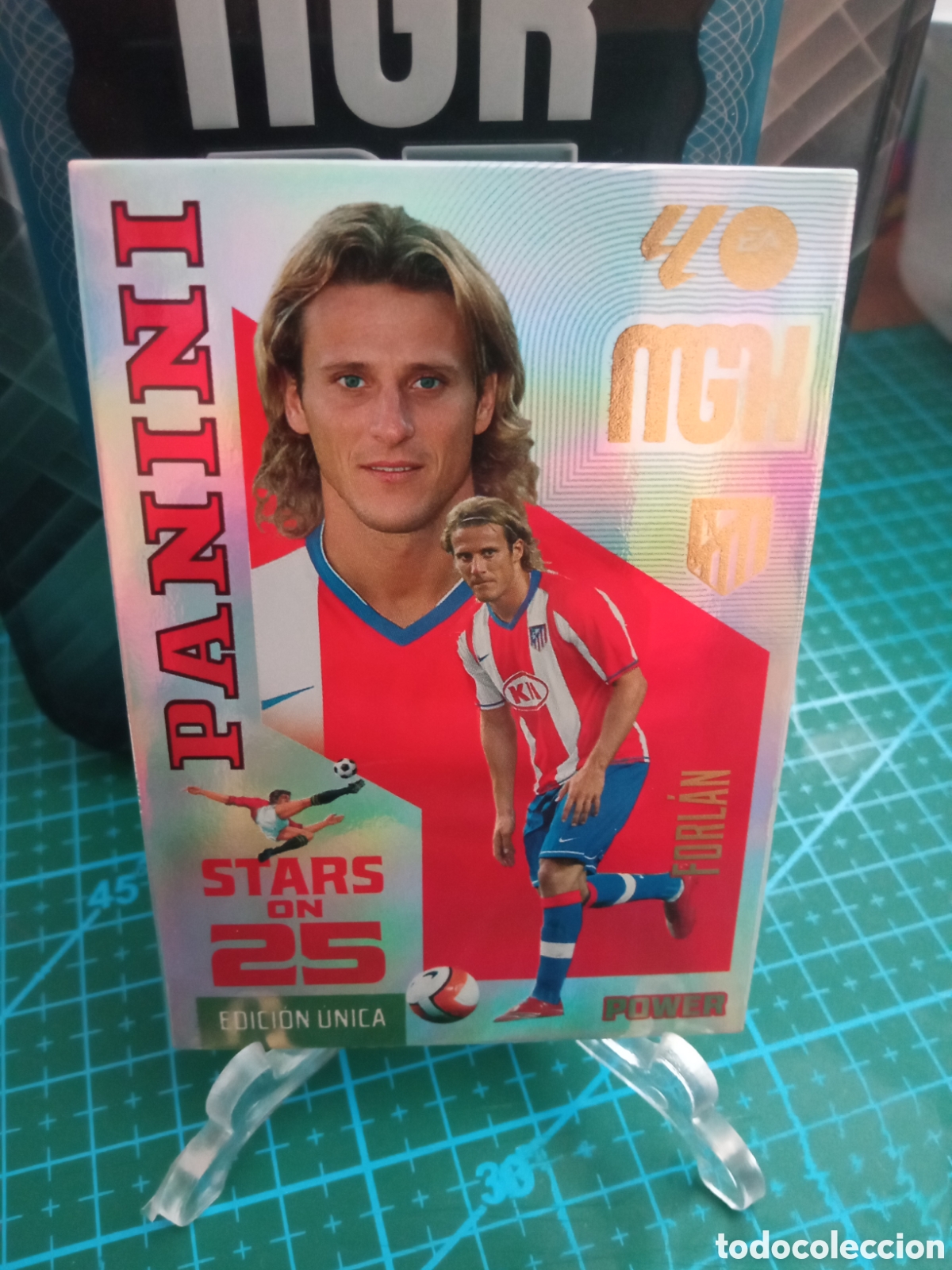 Figurine di Calcio: Diego Forlan Atl&eacute;tico de Madrid Stars on 25 Power Panini Megacracks 26/27 439P