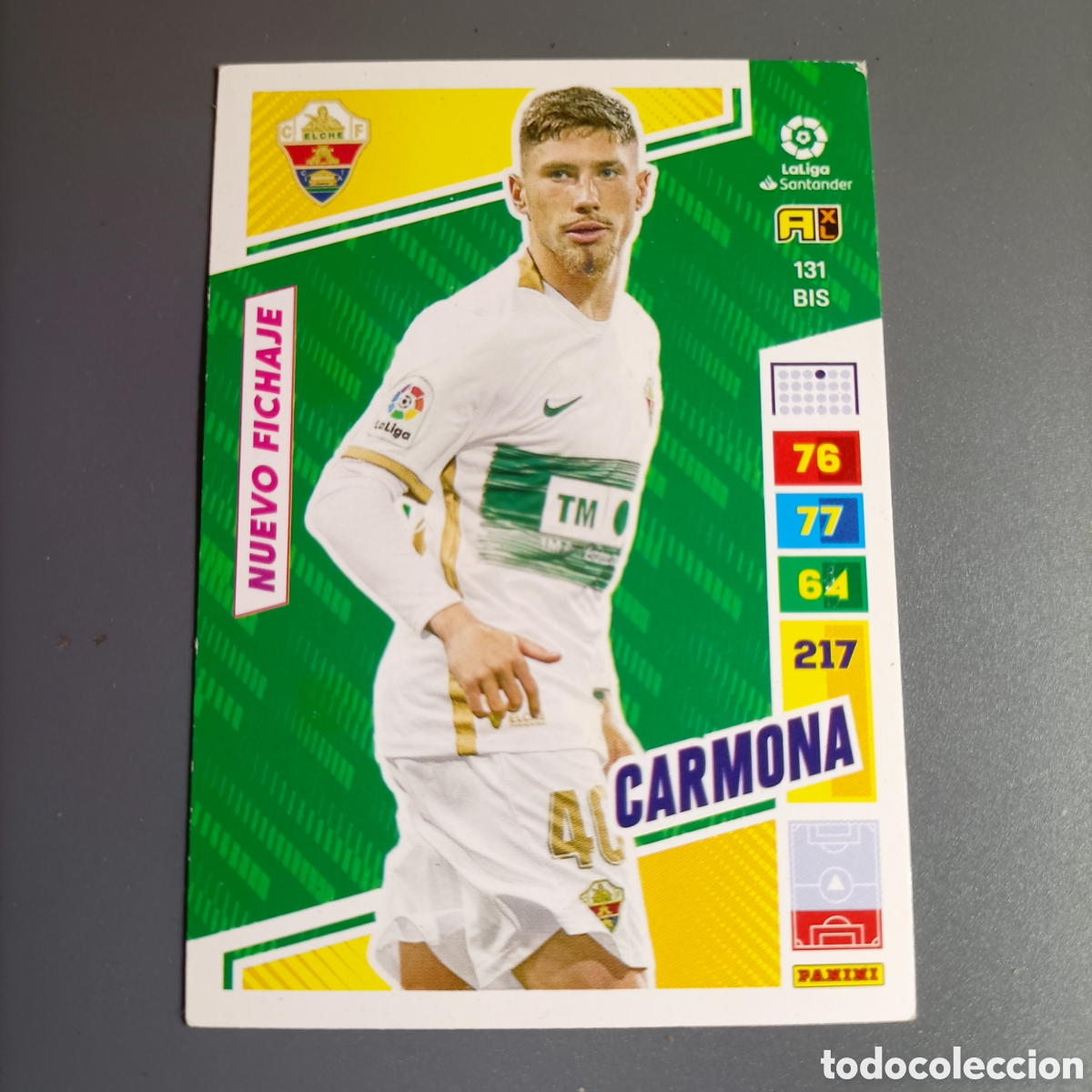 Fu&szlig;ball-Sticker: ADRENALYN LIGA 2022-2023 (ELCHE) №131 BIS. CARMONA / NUEVO FICHAJE