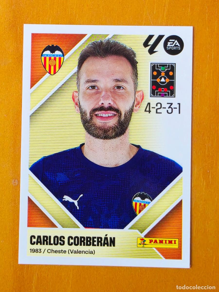 Cartes &agrave; collectionner de Football: 2 Entrenador Carlos Corber&aacute;n, Valencia CF, Panini Ediciones Liga Este 2026 2027 26 27 sin pegar