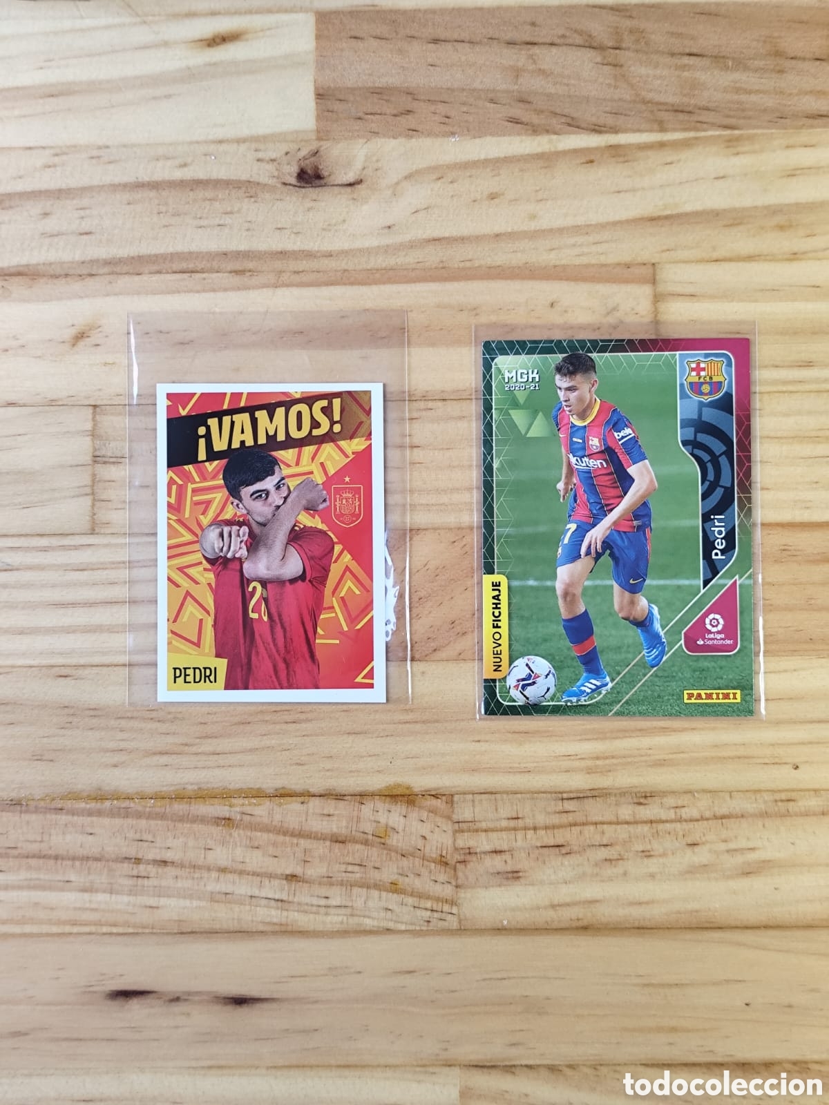 Fu&szlig;ball-Sticker: Carta rookie Pedri + otra de la selecci&oacute;n