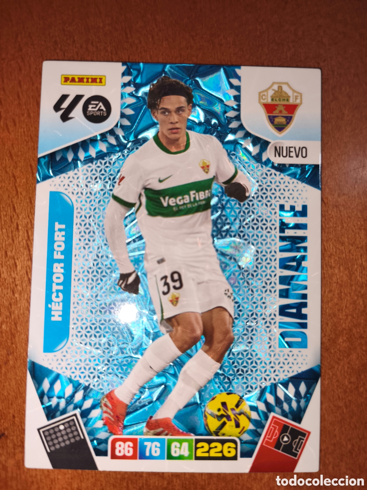 Football Stickers: H&eacute;ctor Fort NUEVO DIAMANTE Adrenalyn XL 25/26 Elche