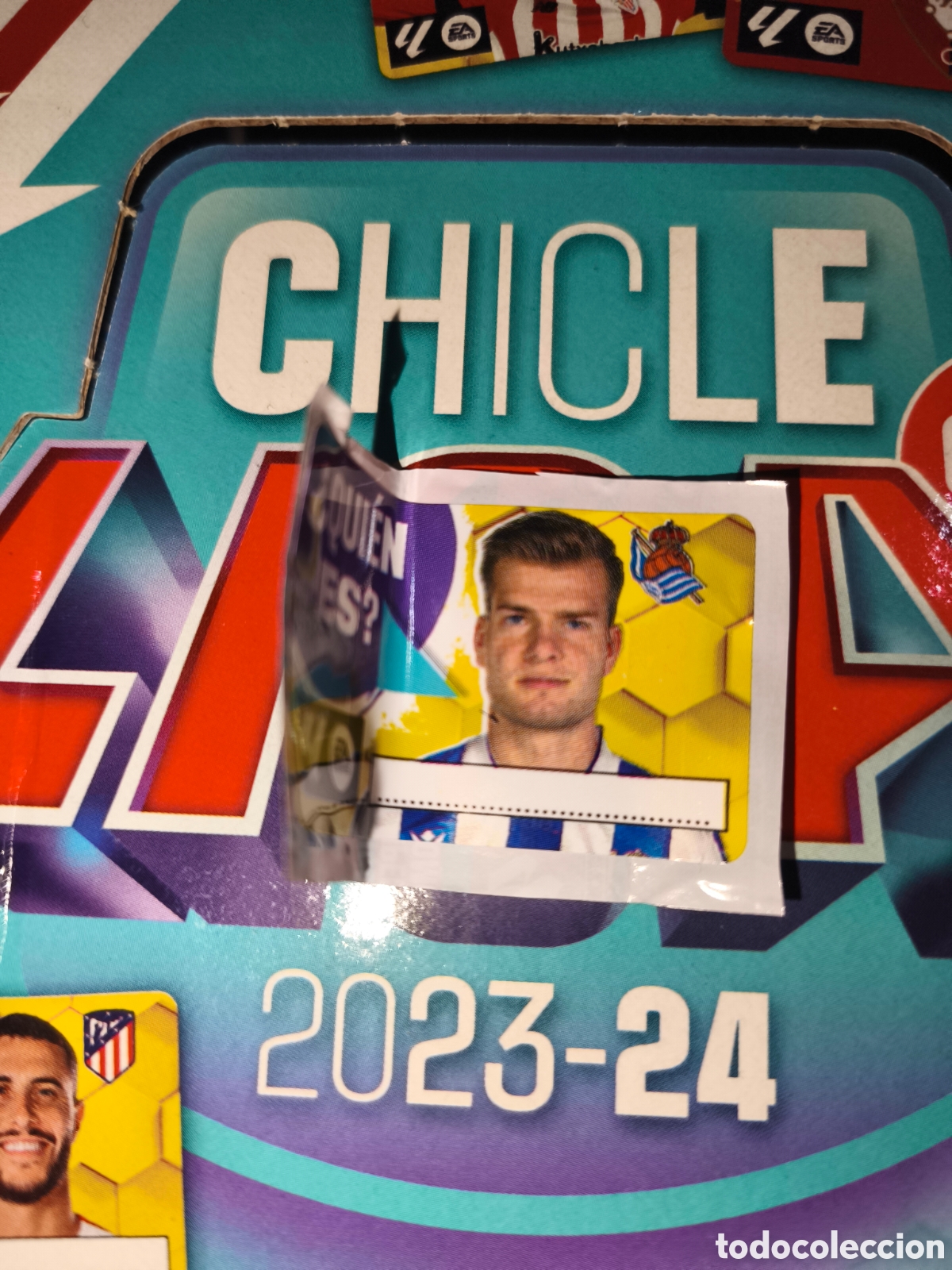 Cromos de f&uacute;tbol: Sorloth &iquest;QUIEN ES? chicle liga este 23/24 Real Sociedad