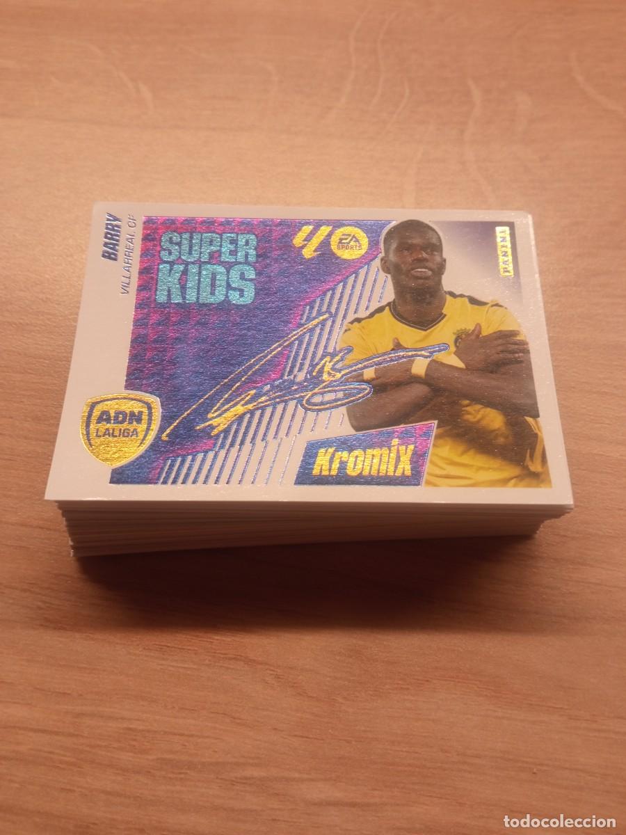 Cromos de f&uacute;tbol: Lote de 63 cromos Liga Este 25/26, todos diferentes