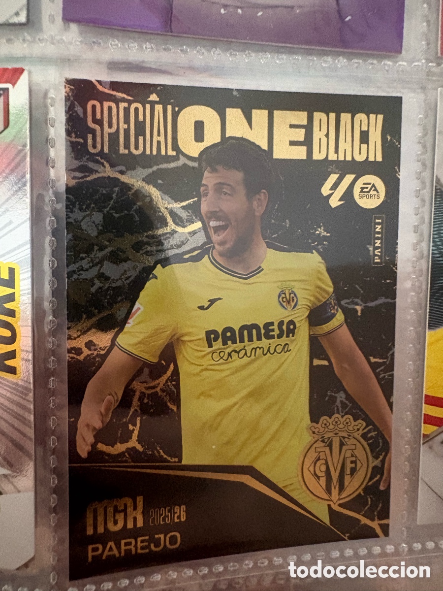 Cromos de f&uacute;tbol: Parejo Special One Black Del Villarreal megacracks 25-26 2025-2026