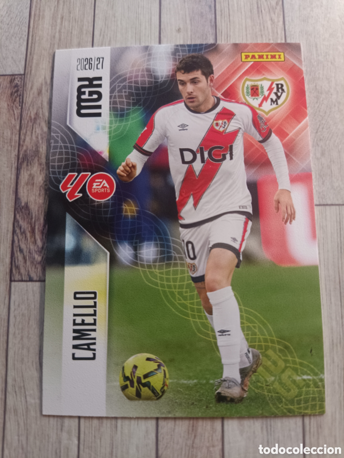 Cromos de f&uacute;tbol: 305 CAMELLO RAYO VALLECANO MEGACRACKS MGK 26 27 PANINI 2026 2027