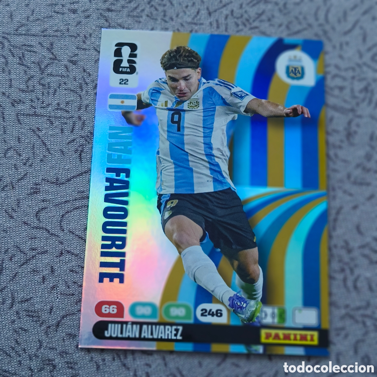 Cromos de f&uacute;tbol: Juli&aacute;n &Aacute;lvarez Fan Favourite 22 Panini FIFA 2026