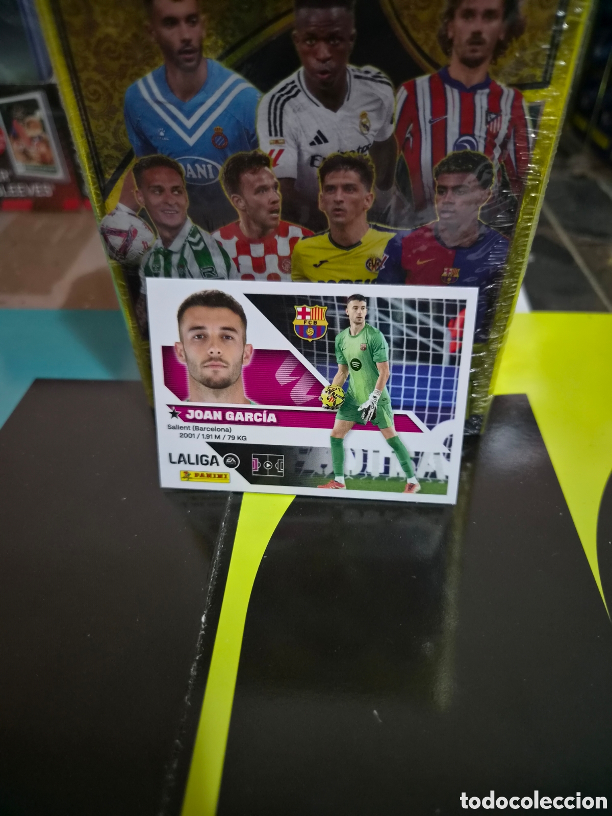 Football Stickers: N&deg;3 FC Barcelona Joan Garc&iacute;a Liga Este 26/27