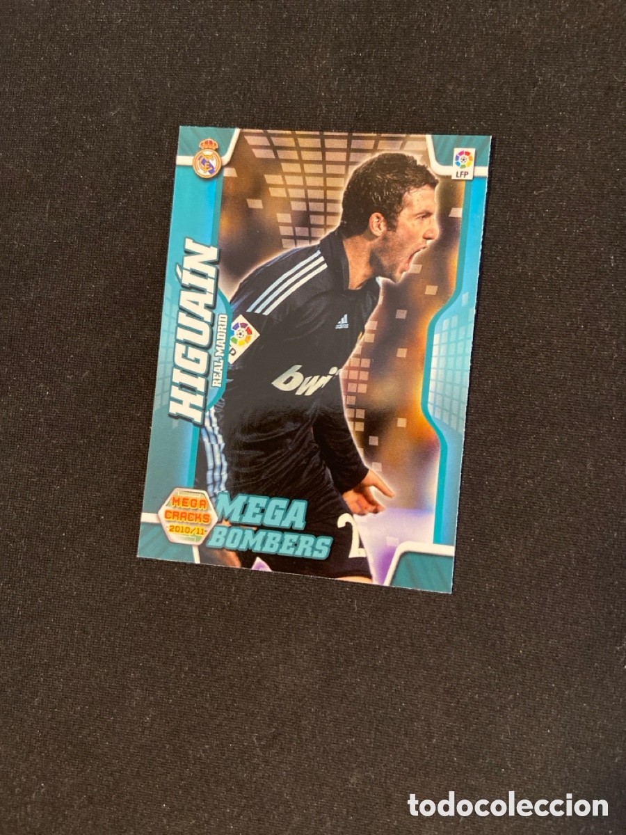 Cromos de Futebol: HIGUA&Iacute;N 398 BOMBERS (REAL MADRID) PANINI MEGACRACKS 2010-2011 10 11 CROMO CARTA M-6