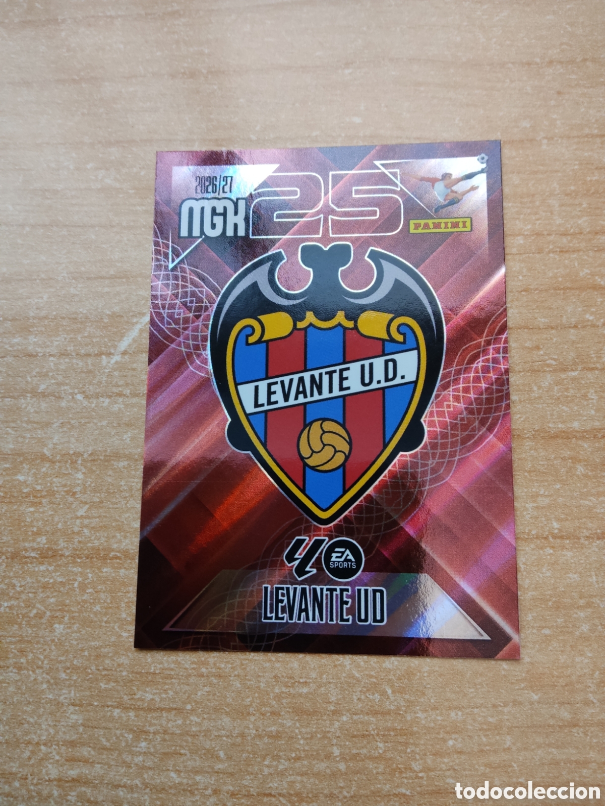 Figurine di Calcio: 199 ESCUDO LEVANTE MEGACRACKS 2026 2027
