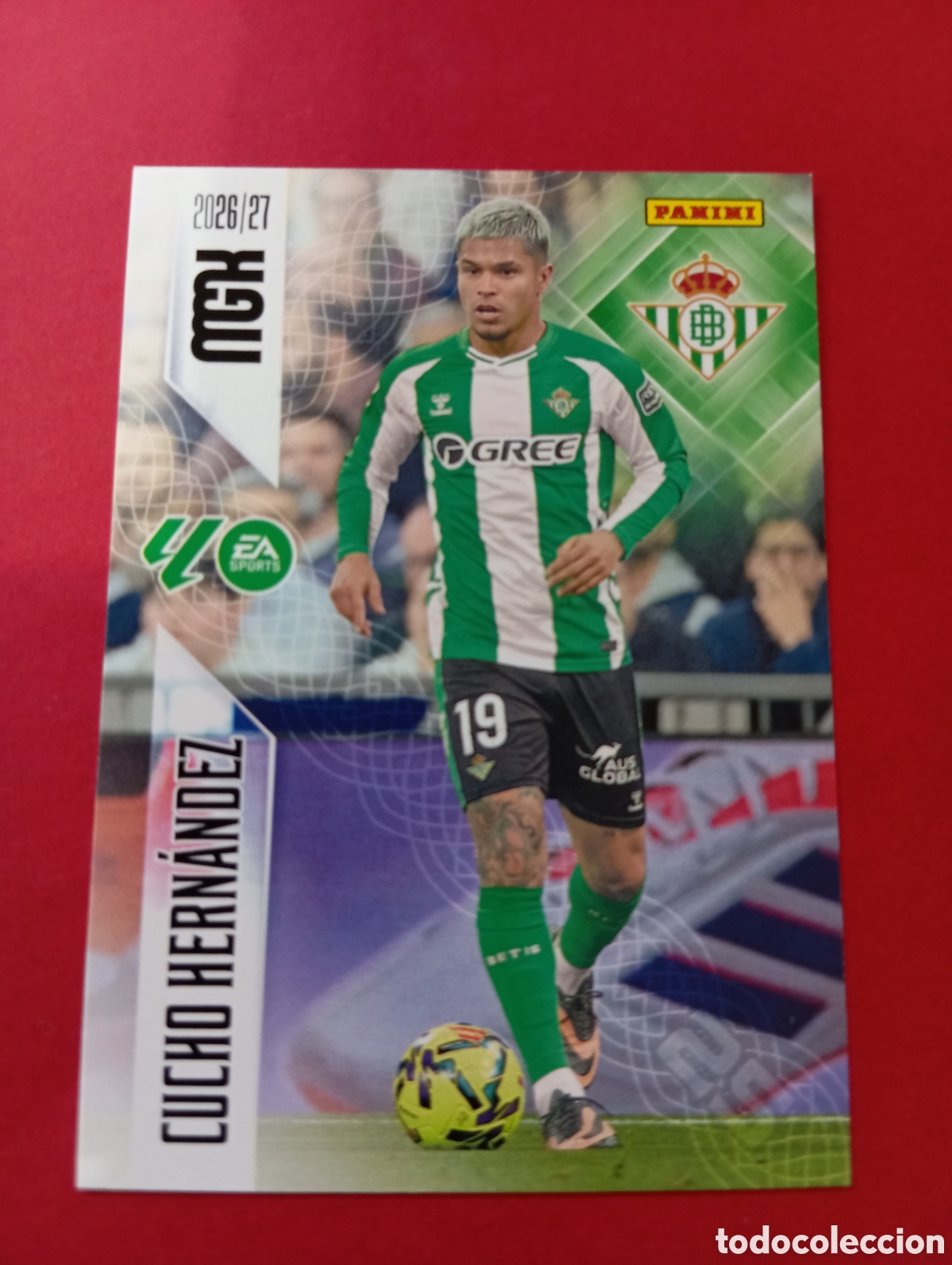 Cartes &agrave; collectionner de Football: Cucho Hern&aacute;ndez Betis n&deg;107 / PANINI MEGACRACKS 2026/2027