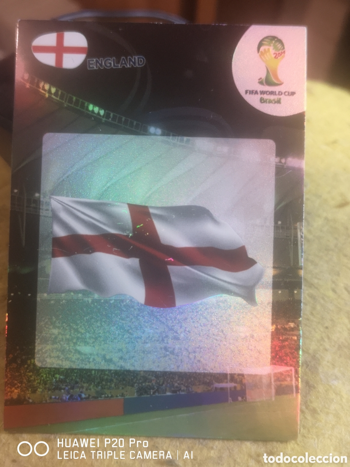 Cromos de f&uacute;tbol: ADRENALYN MUNDIAL BRASIL 2014 ESCUDO INGLATERRA