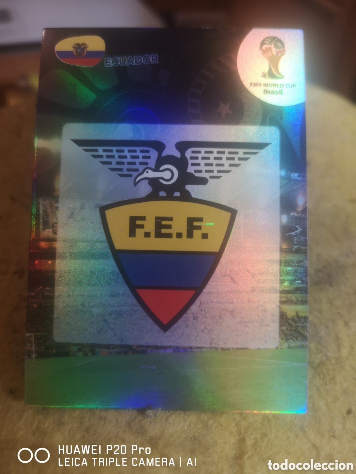Cromos de f&uacute;tbol: ADRENALYN MUNDIAL BRASIL 2014 ESCUDO ECUADOR