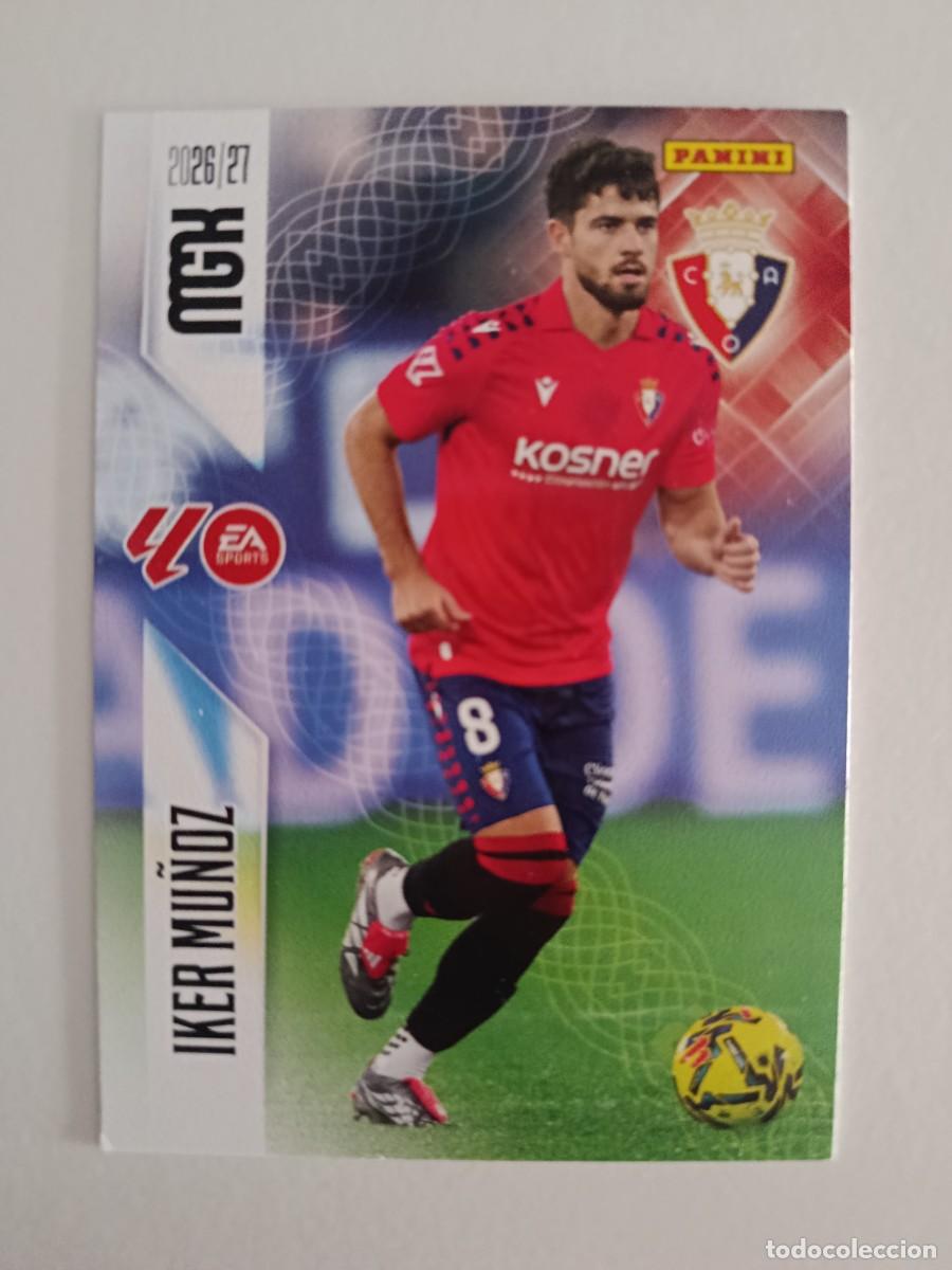 Football Stickers: Megacracks 26/27. 261- Iker Mu&ntilde;oz. Osasuna.