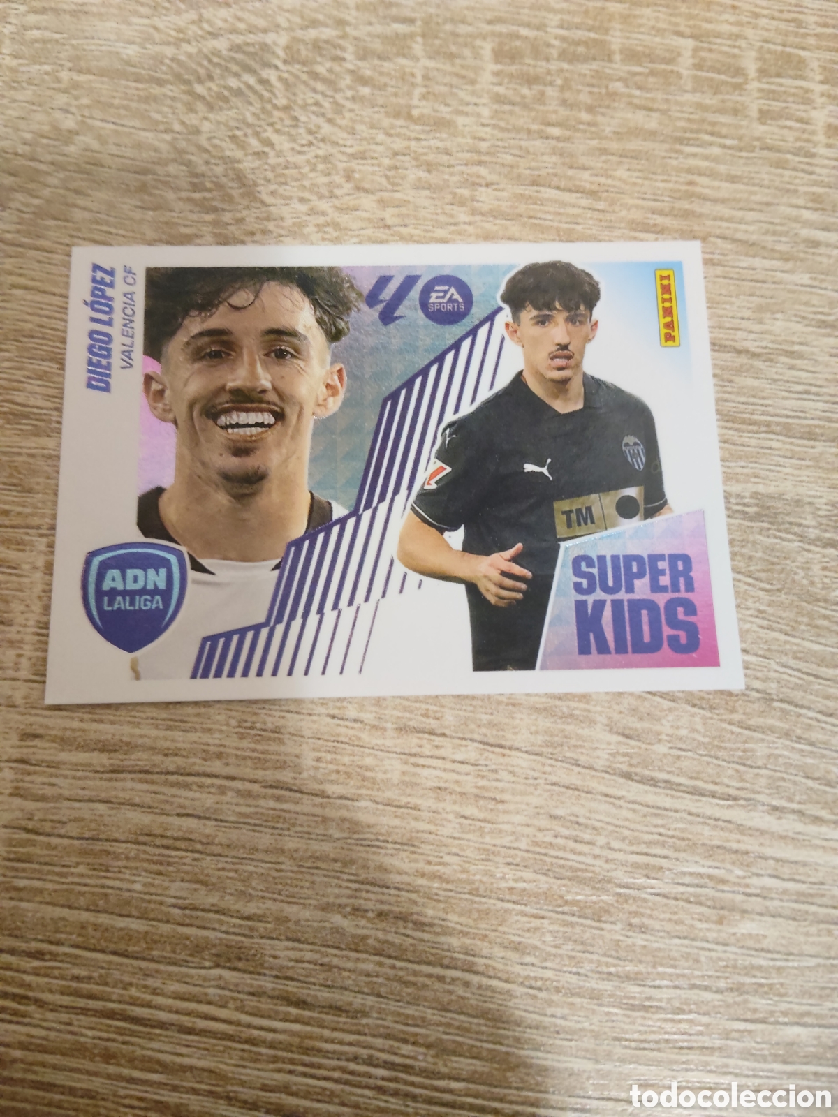 Cromos de f&uacute;tbol: Diego L&oacute;pez Valencia super kids liga 2025 2026 25 26 ediciones este