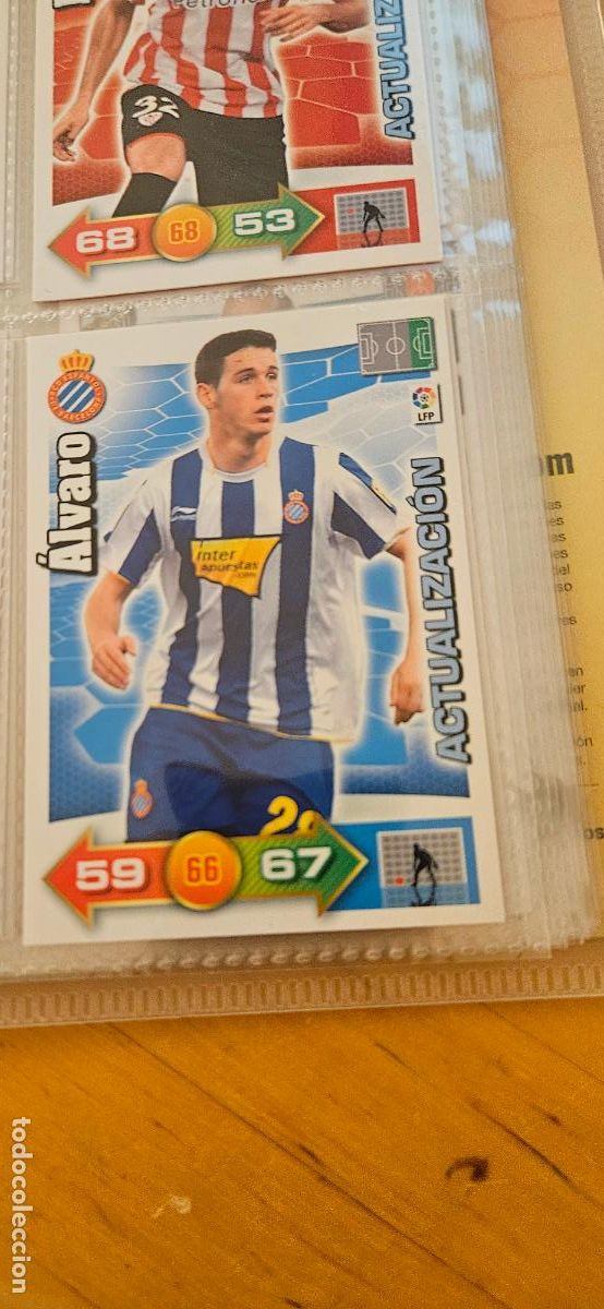 Fu&szlig;ball-Sticker: &Aacute;lvaro - Espanyol - Actualizaci&oacute;n - Adrenalyn 2010 2011 - 10 11 - Trading Card