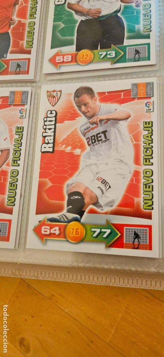 Figurine di Calcio: Rakitic - Sevilla - Nuevo Fichaje - Adrenalyn 2010 2011 - 10 11 - Trading Card
