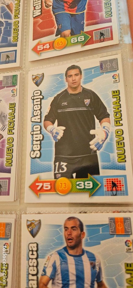 Figurine di Calcio: Sergio Asenjo - M&aacute;laga - Nuevo Fichaje - Adrenalyn 2010 2011 - 10 11 - Trading Card