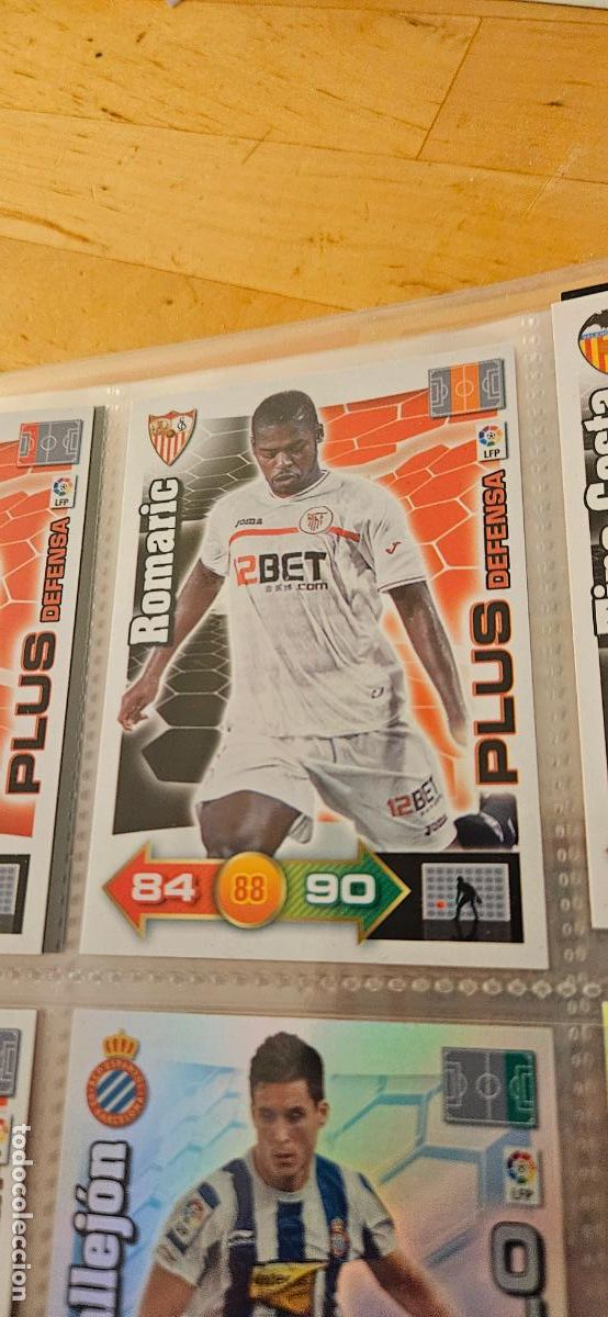 Figurine di Calcio: Romaric - Sevilla - Plus Defensa - Adrenalyn 2010 2011 - 10 11 - Trading Card