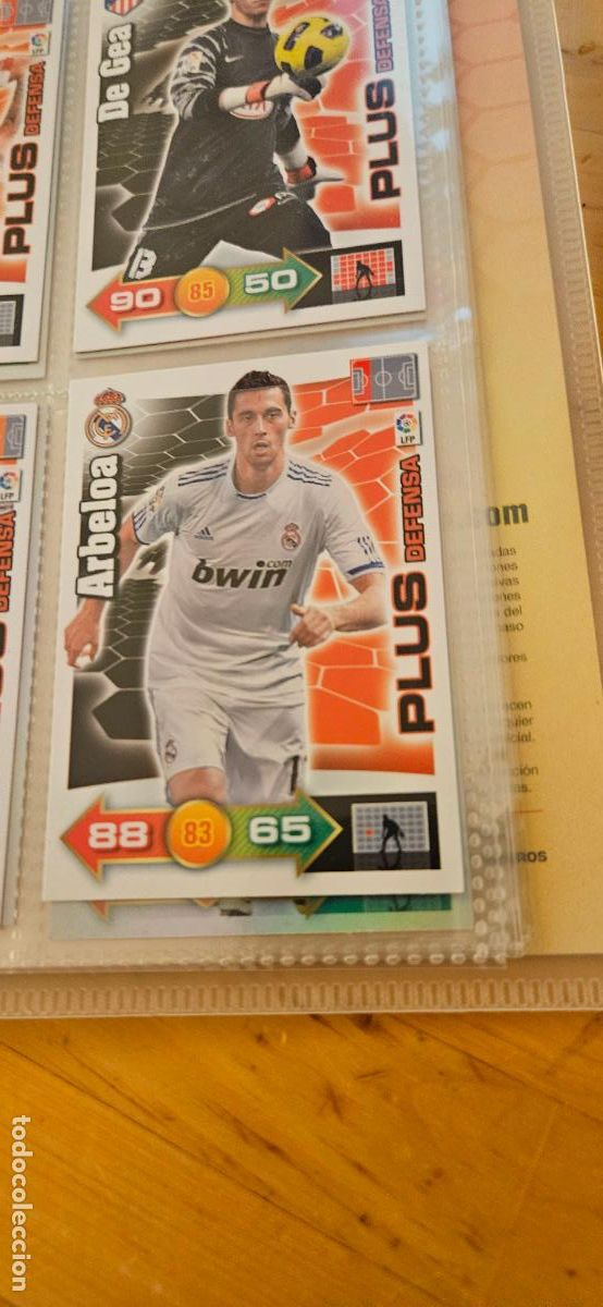 Figurine di Calcio: Arbeloa - Real Madrid - Plus Defensa - Adrenalyn 2010 2011 - 10 11 - Trading Card
