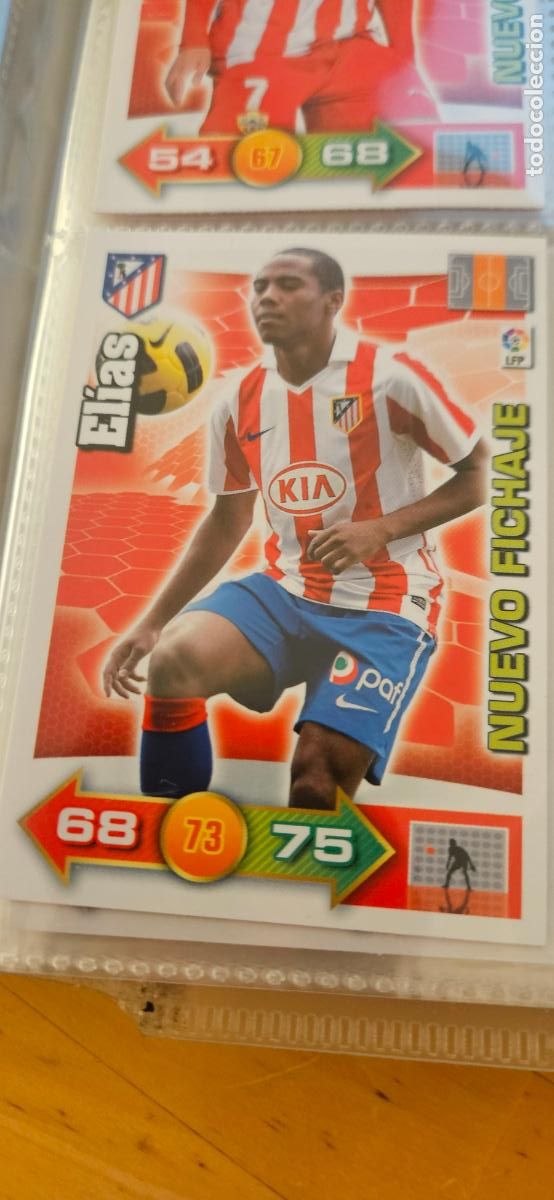 Figurine di Calcio: Juanfran - Atl&eacute;tico de Madrid - Nuevo Fichaje - Adrenalyn 2010 2011 - 10 11 - Trading Card