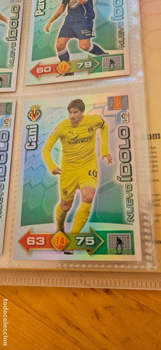 Figurine di Calcio: Cani - Villarreal - Nuevo &Iacute;dolo - Adrenalyn 2010 2011 - 10 11 - Trading Card
