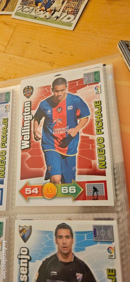 Figurine di Calcio: Wellington - Levante - Nuevo Fichaje - Adrenalyn 2010 2011 - 10 11 - Trading Card