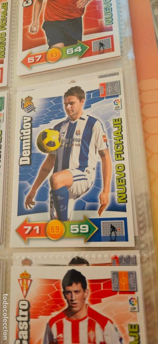 Figurine di Calcio: Demidov - Racing de Santander - Nuevo Fichaje - Adrenalyn 2010 2011 - 10 11 - Trading Card
