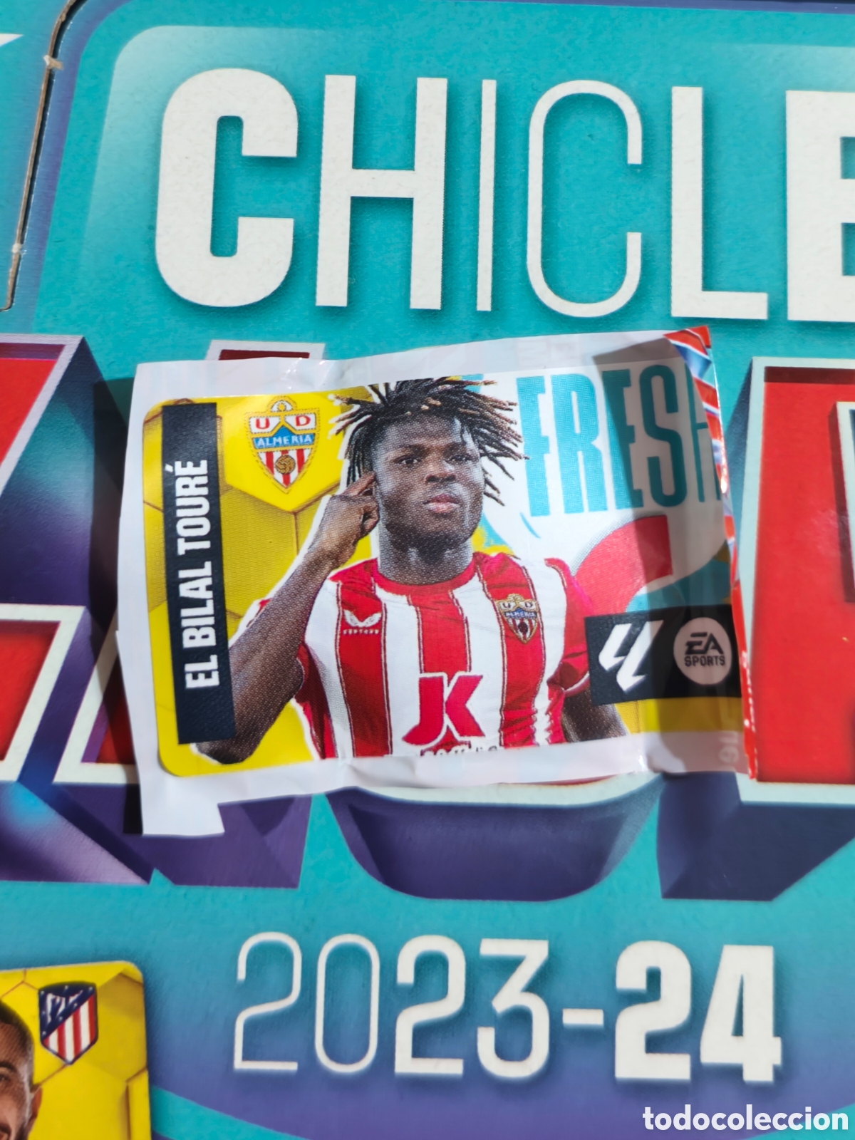 Cromos de f&uacute;tbol: El Bilal Toure FRESH chicle liga este 23/24 Almer&iacute;a