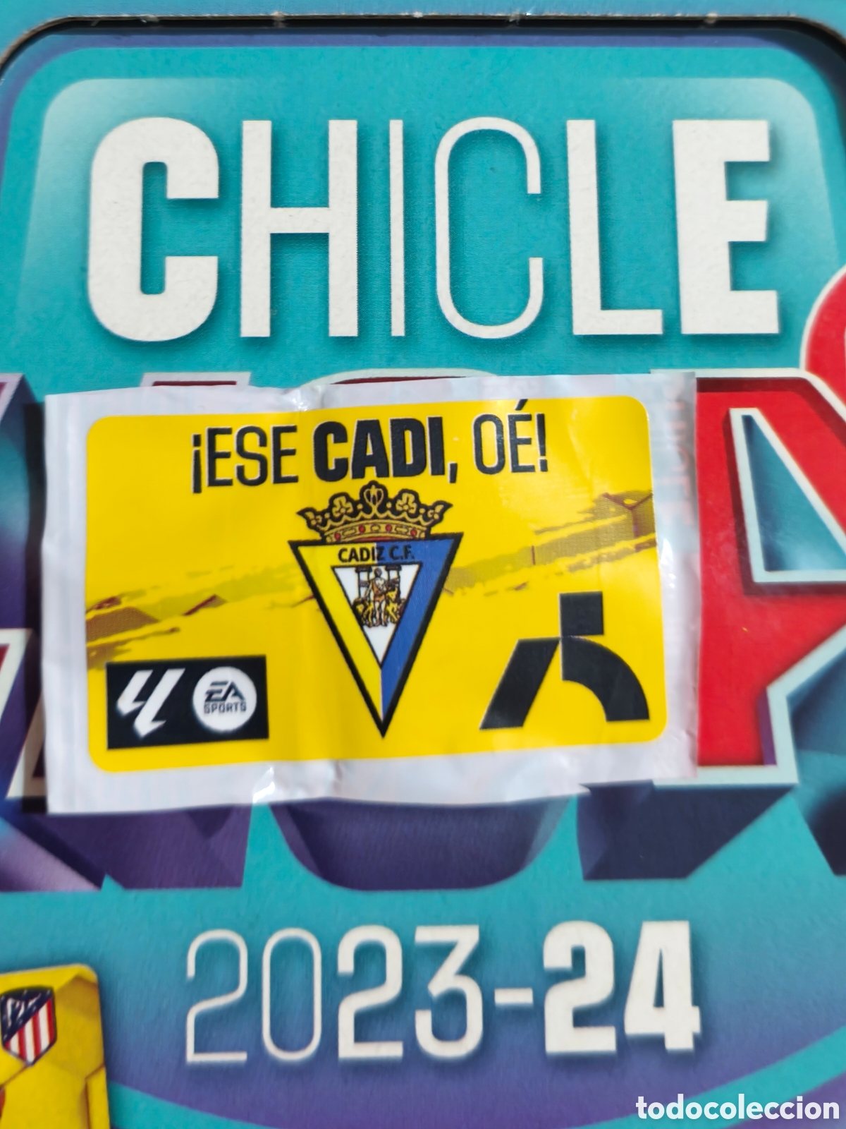 Cromos de f&uacute;tbol: Escudo C&aacute;diz chicle liga este 23/24